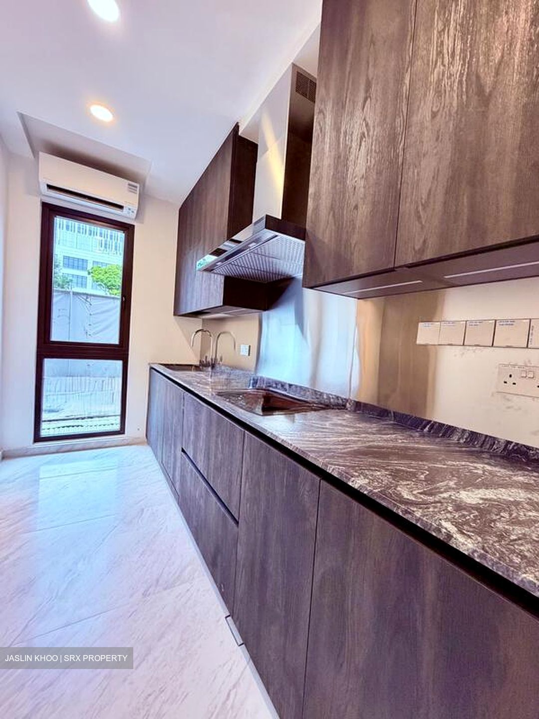 Jalan Novena (D11), Terrace #513436491